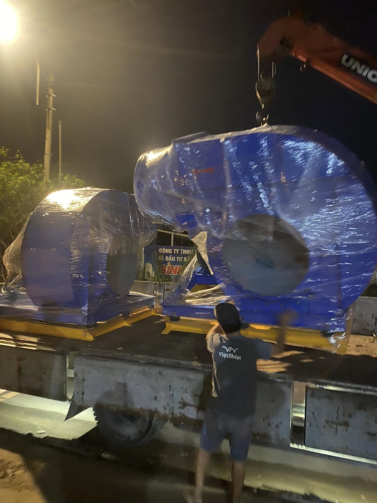 Công Ty TNHH Thương Mại Sản Xuất Trần Huỳnh