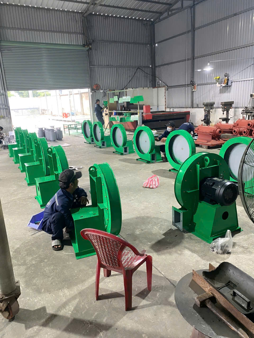 Công Ty TNHH Thương Mại Sản Xuất Trần Huỳnh